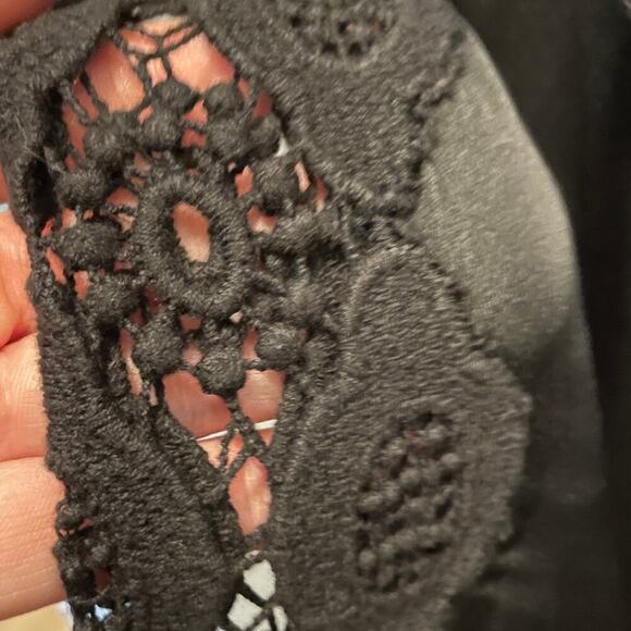 Chico’s Black Embroidered Boho Blouse | M/L (Sz 1) | Johnny Was Inspired NWOT - Picture 6 of 10